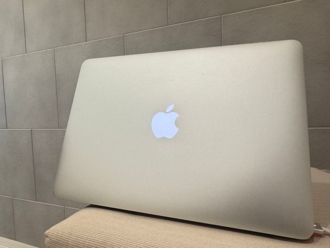 MacBook Air（13-inch, 2017） 箱無し