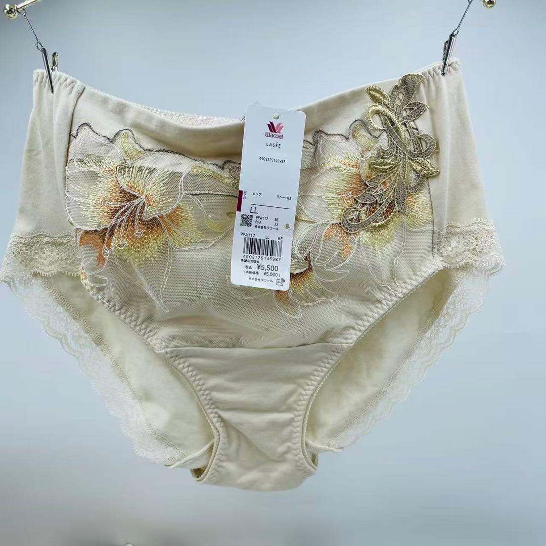 ワコール／ラゼ 大輪のカサブランカが優雅に咲き誇るブラジャーショーツE85-LL