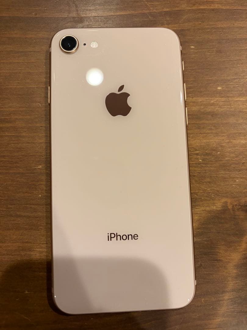 Apple iPhone 8 本体・箱付き ゴールド 美品