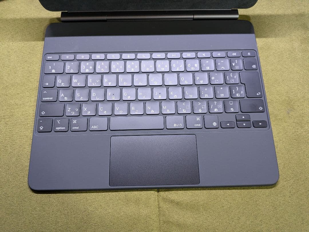 13インチiPad Air用Magic Keyboard -日本語 - ブラック