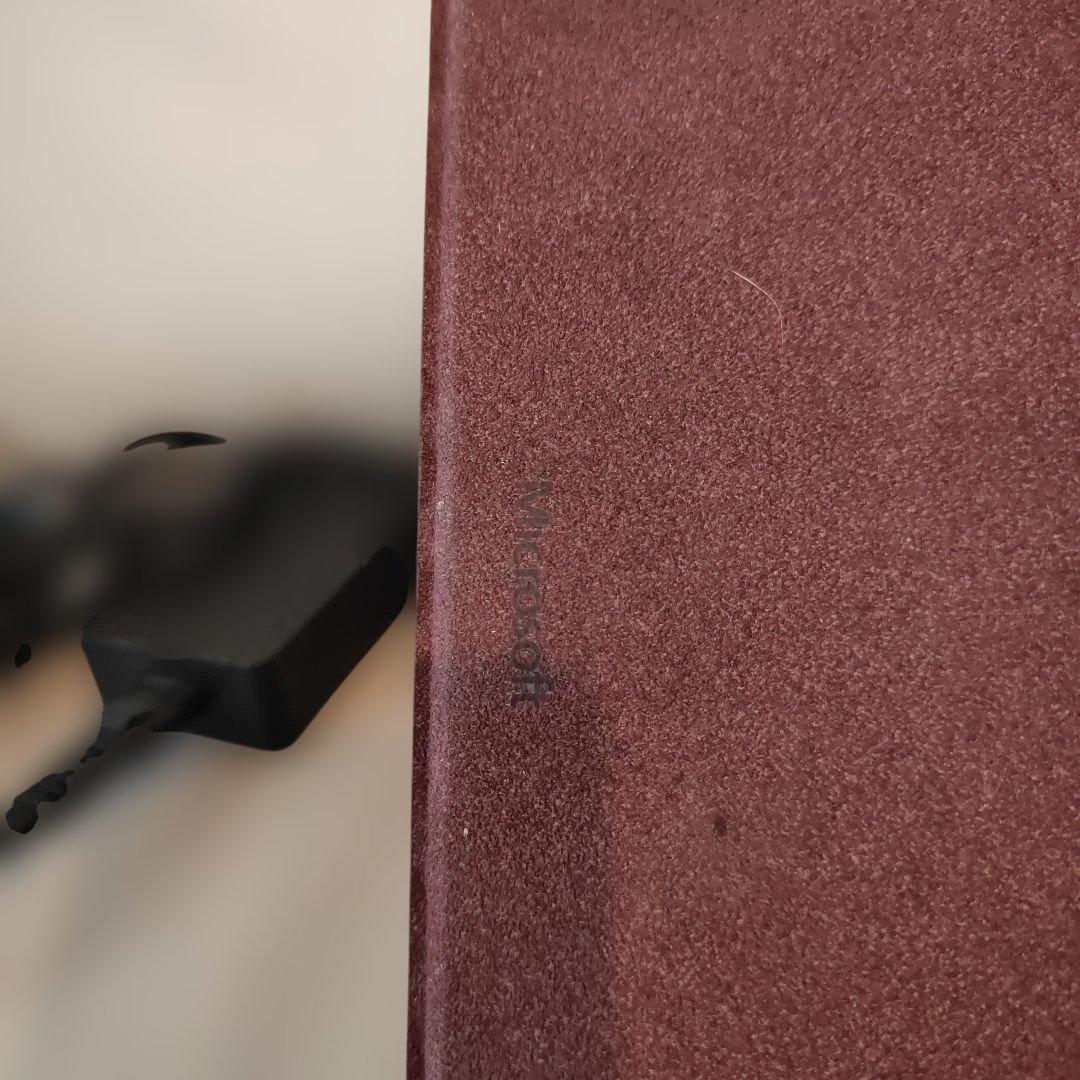 Surface Pro LTE Advanced- 256 GB 付属品充実