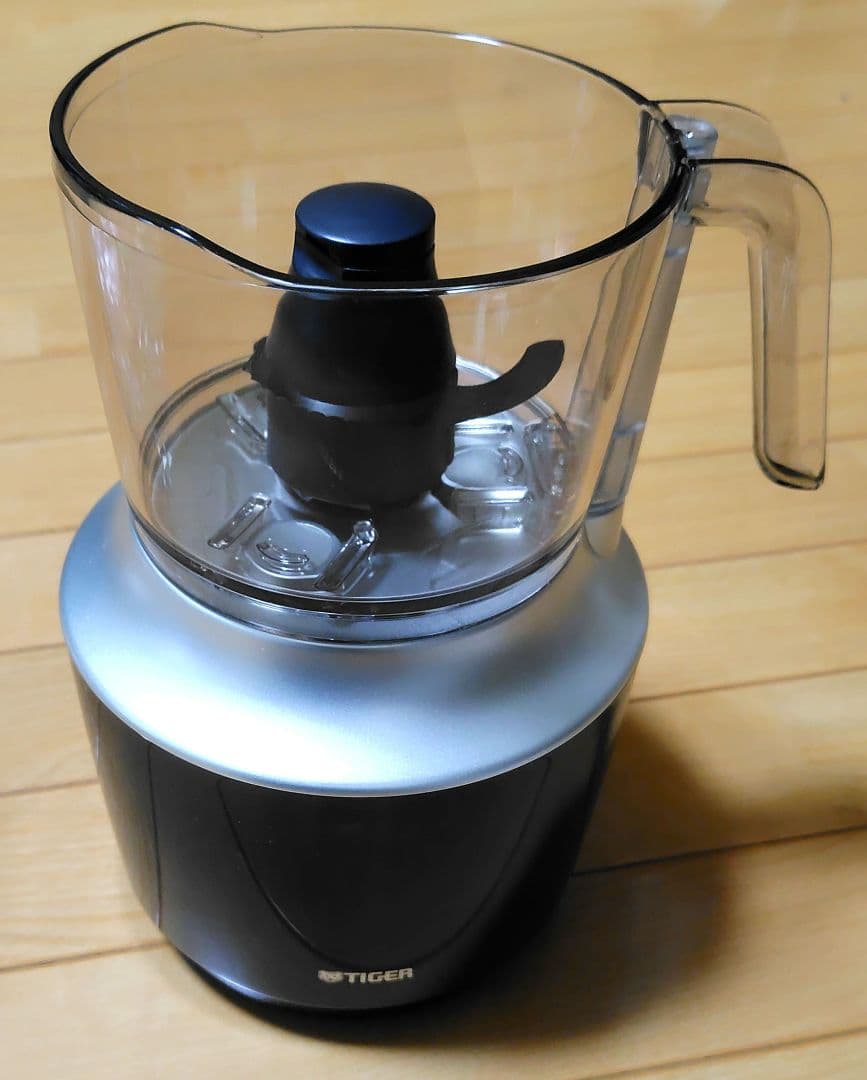 プードプロセッサー　タイガー　SKU-A101KD