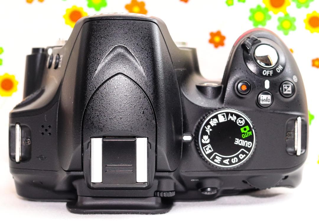 Nikon ニコン D3200☆高画質一眼レフ☆望遠レンズセット☆スマホに転送♪