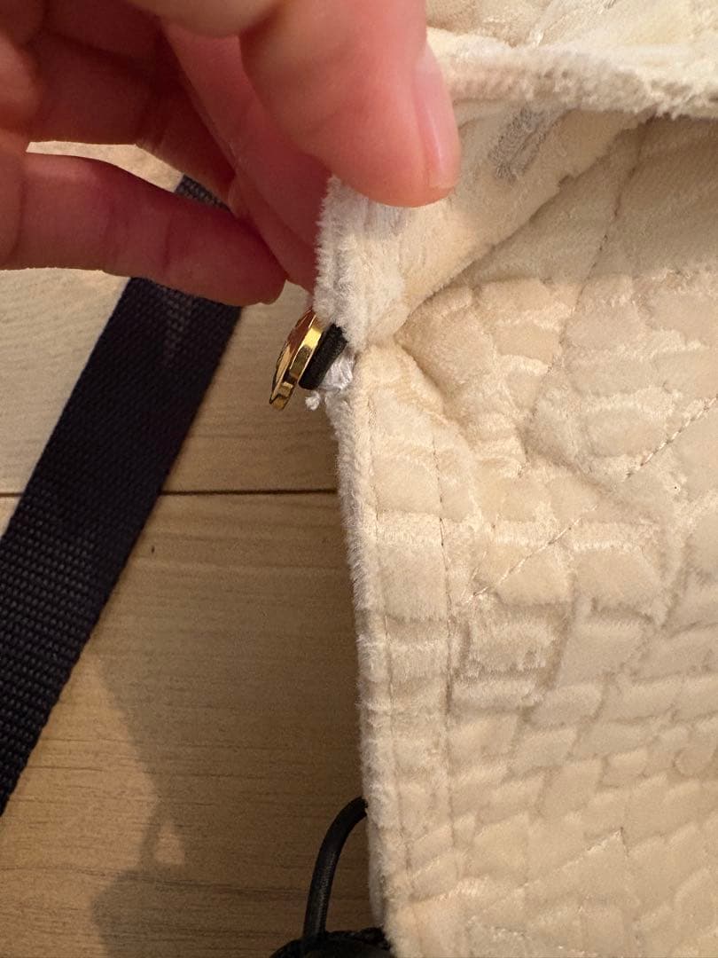 【美品】Artipoppe 抱っこ紐　ベロア