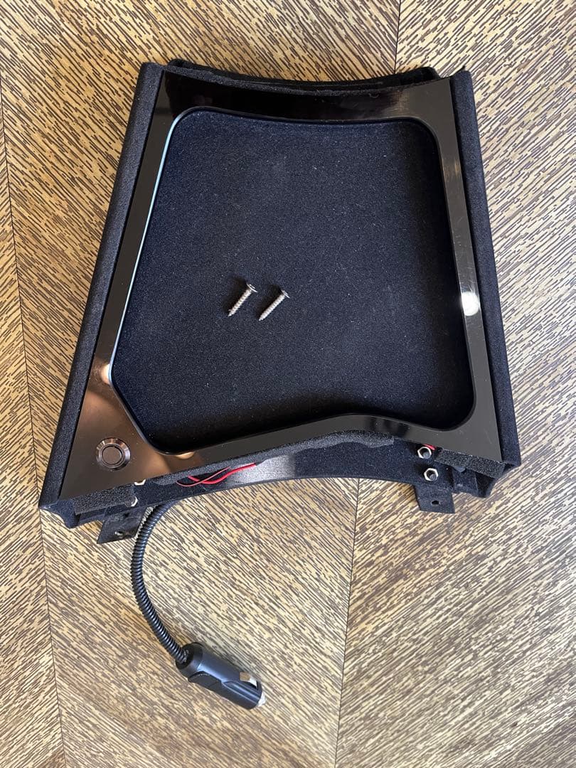 プリウスα M’z SPEEDセンタートレイ 5人乗り エムズスピードZVW40