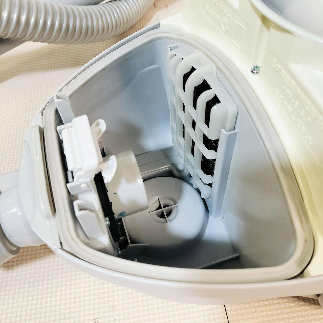 東芝 紙パック式掃除機 VC-D50K 2017年製 クリーナー