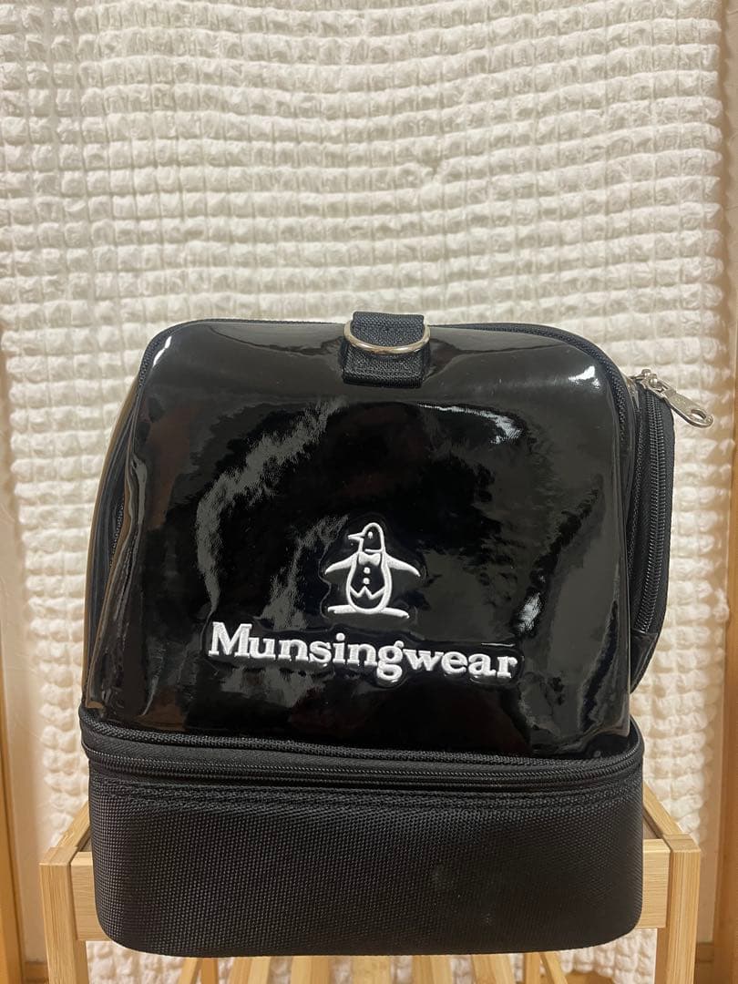 【chusos様s援用】Munsingwear ボストンバッグ 黒　エナメル