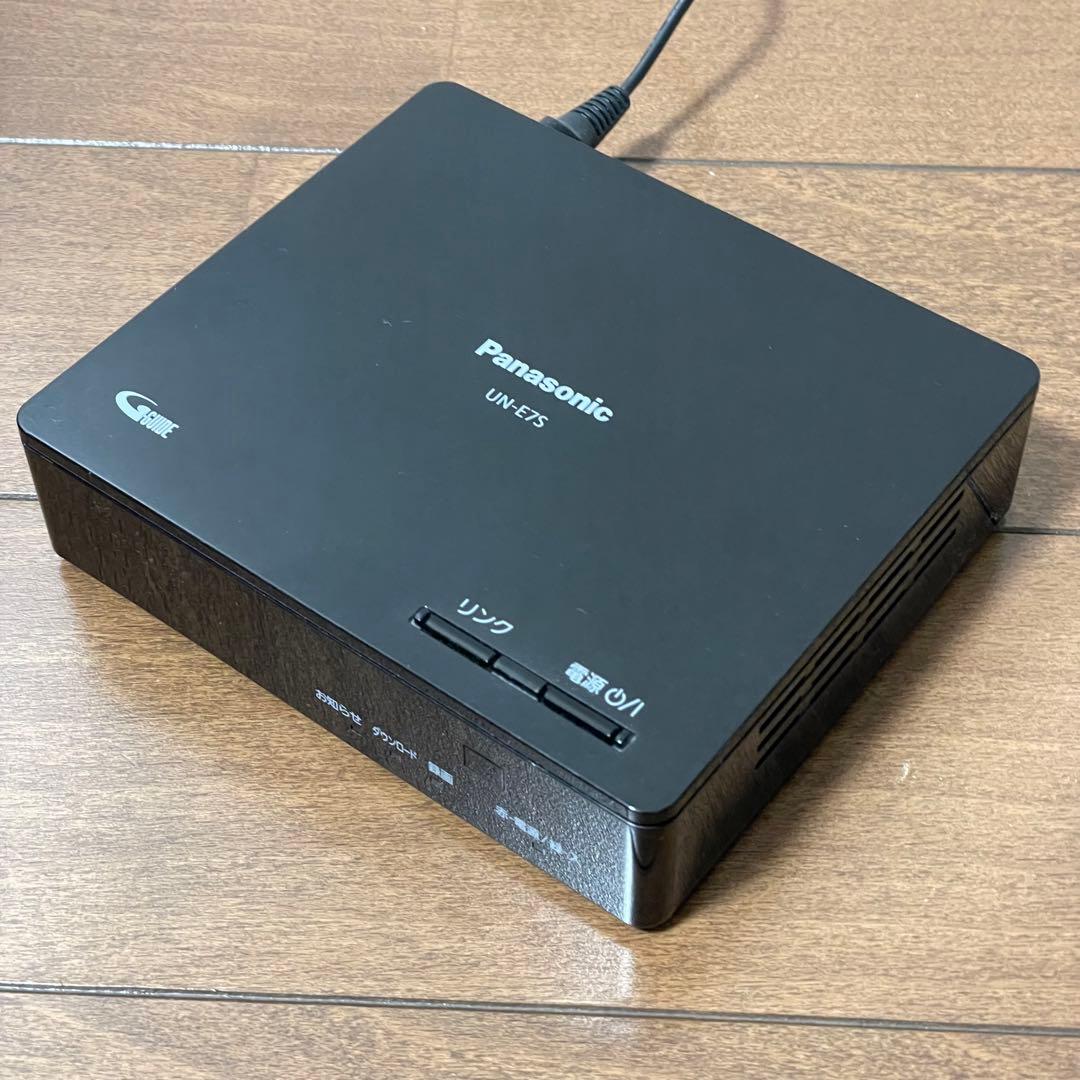 Panasonic ポータブルテレビ　VIERA UN-10E7