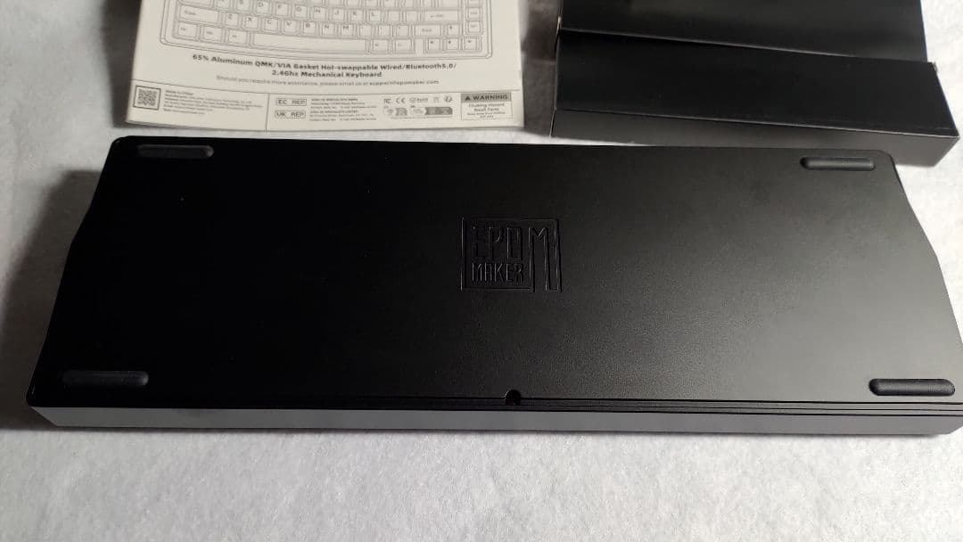 EPOMAKER P65 フルアルミメカニカルキーボード