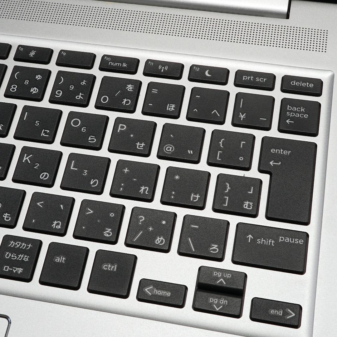 メモリ増設済✨極美品✨第１０世代コアｉ５搭載モバイル✨超高速ＳＳＤ＆大容量メモリ