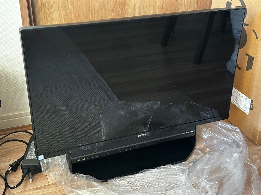 【美品ジャンク】27型ワイドデスクトップパソコン ESPRIMO FH90/A3