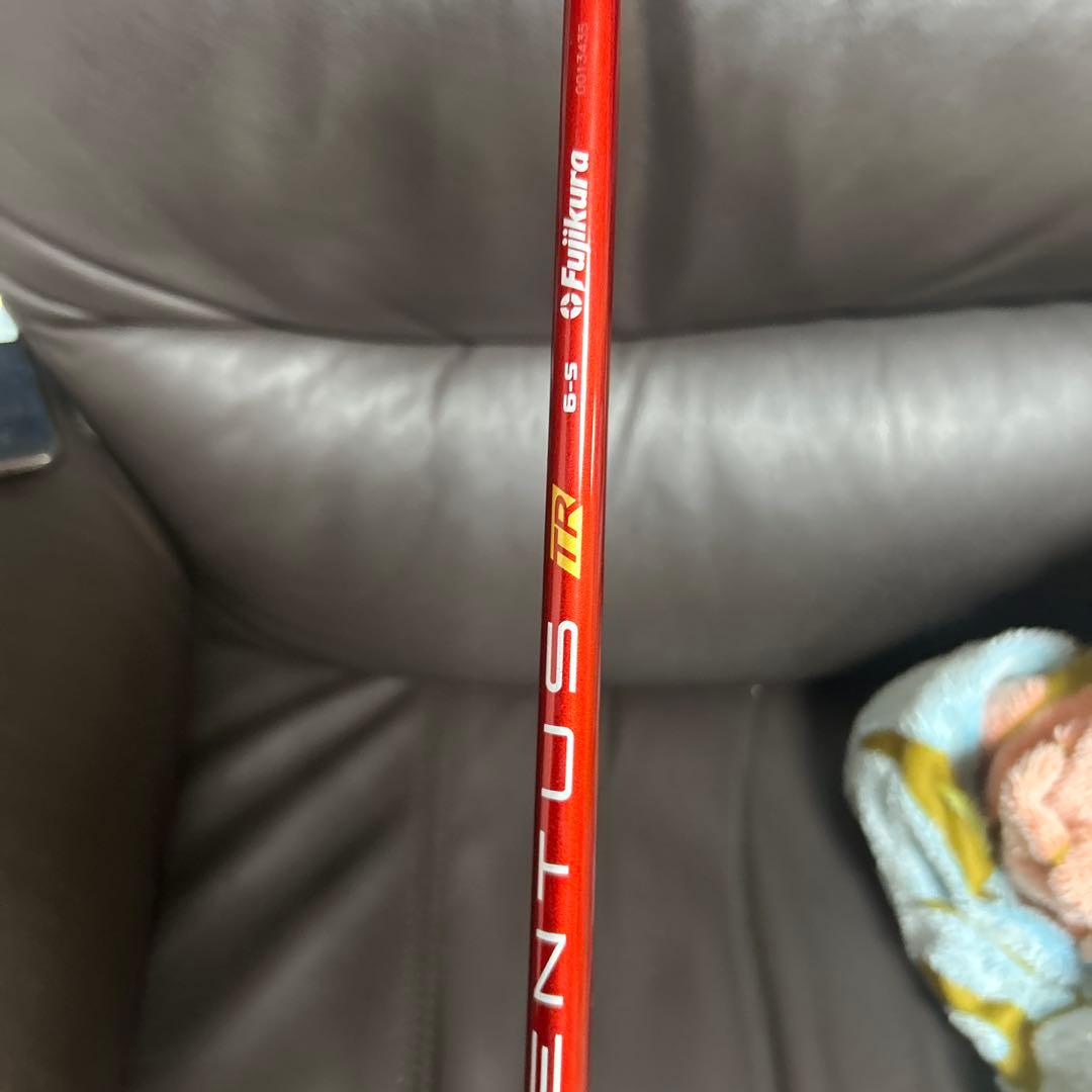 Y　QI10 5W 24ベンタスレッドtr6S