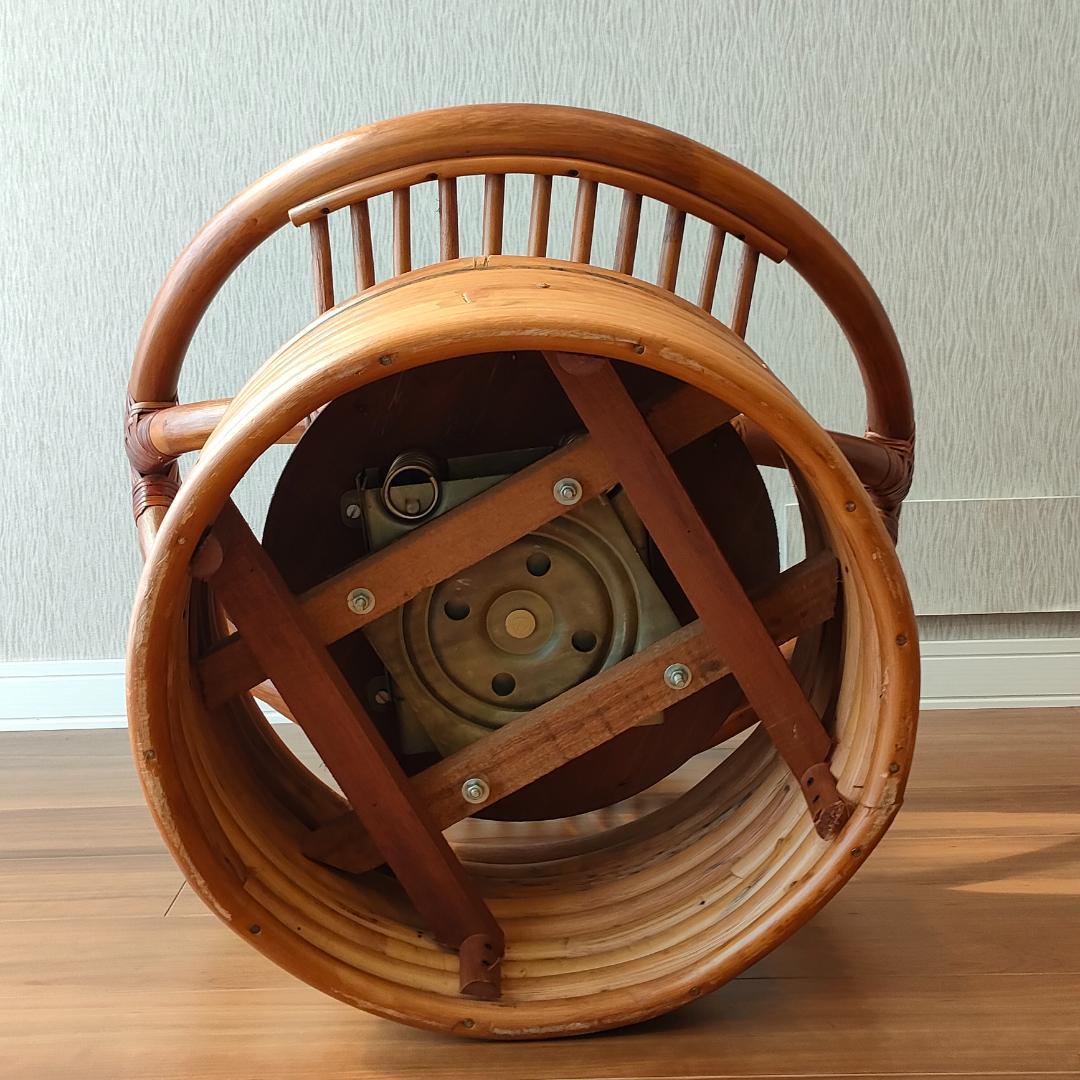 ラタン　ロッキングチェア　回転椅子　曲木椅子　パーソナルチェア