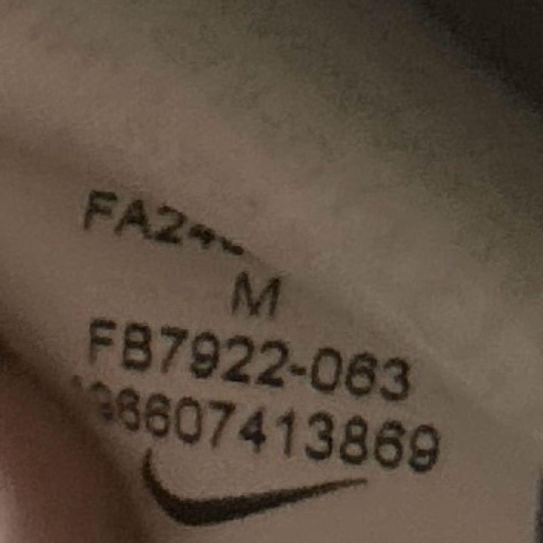 NIKEテックフリース　灰色　Mサイズ