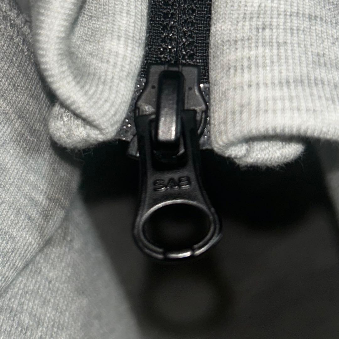 NIKEテックフリース　灰色　Mサイズ