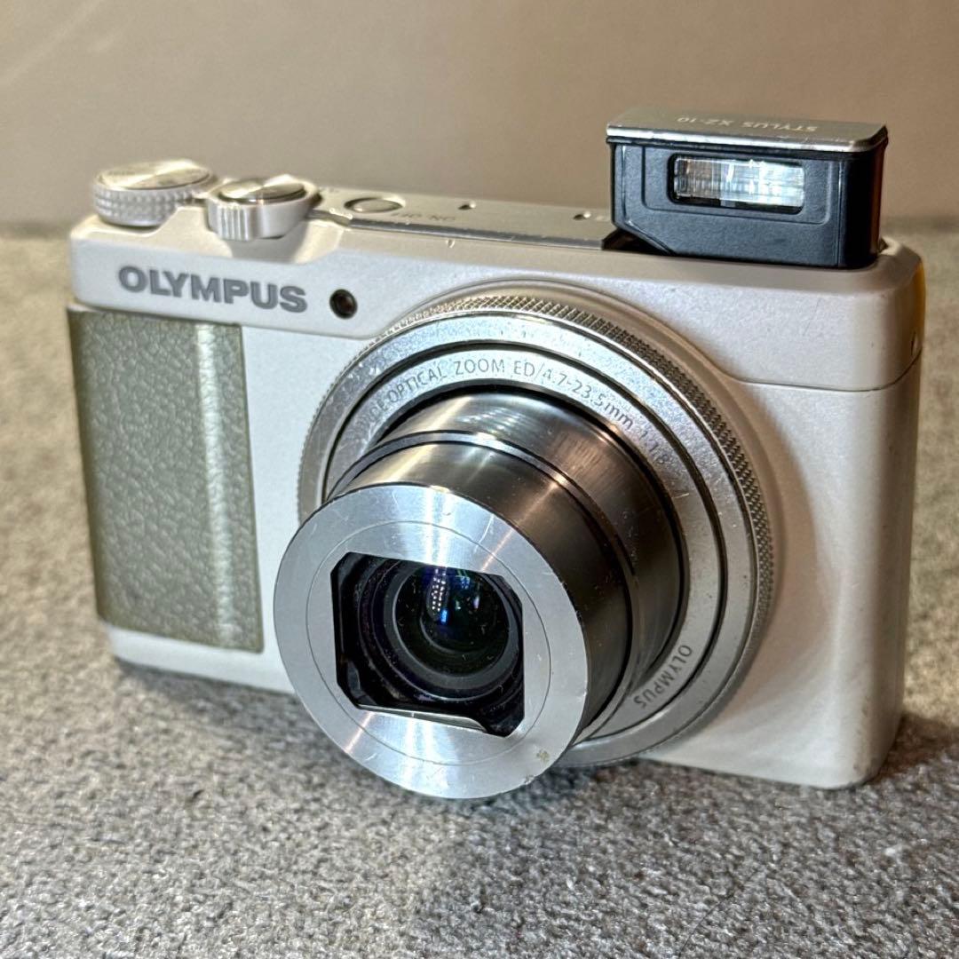 ☆動作OK OLYMPUS XZ-10 バッテリー＆SDカード付き