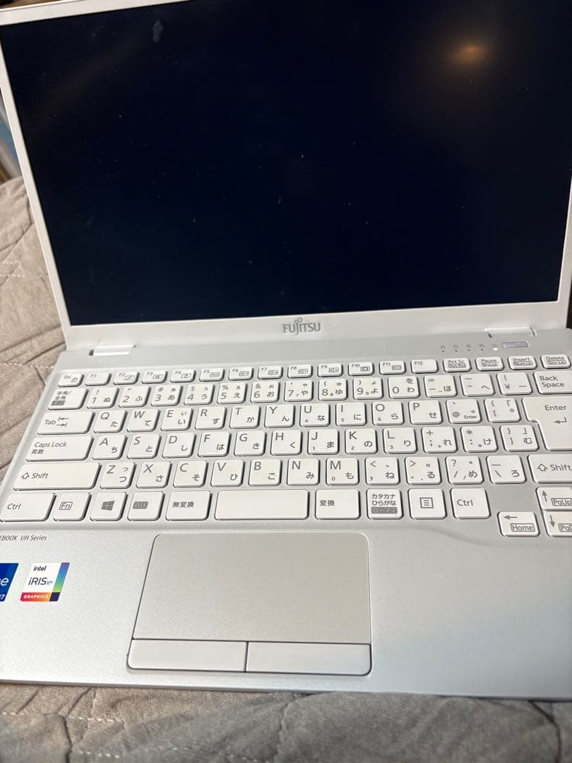 LIFE BOOK UH-08/E3 2021年モデル