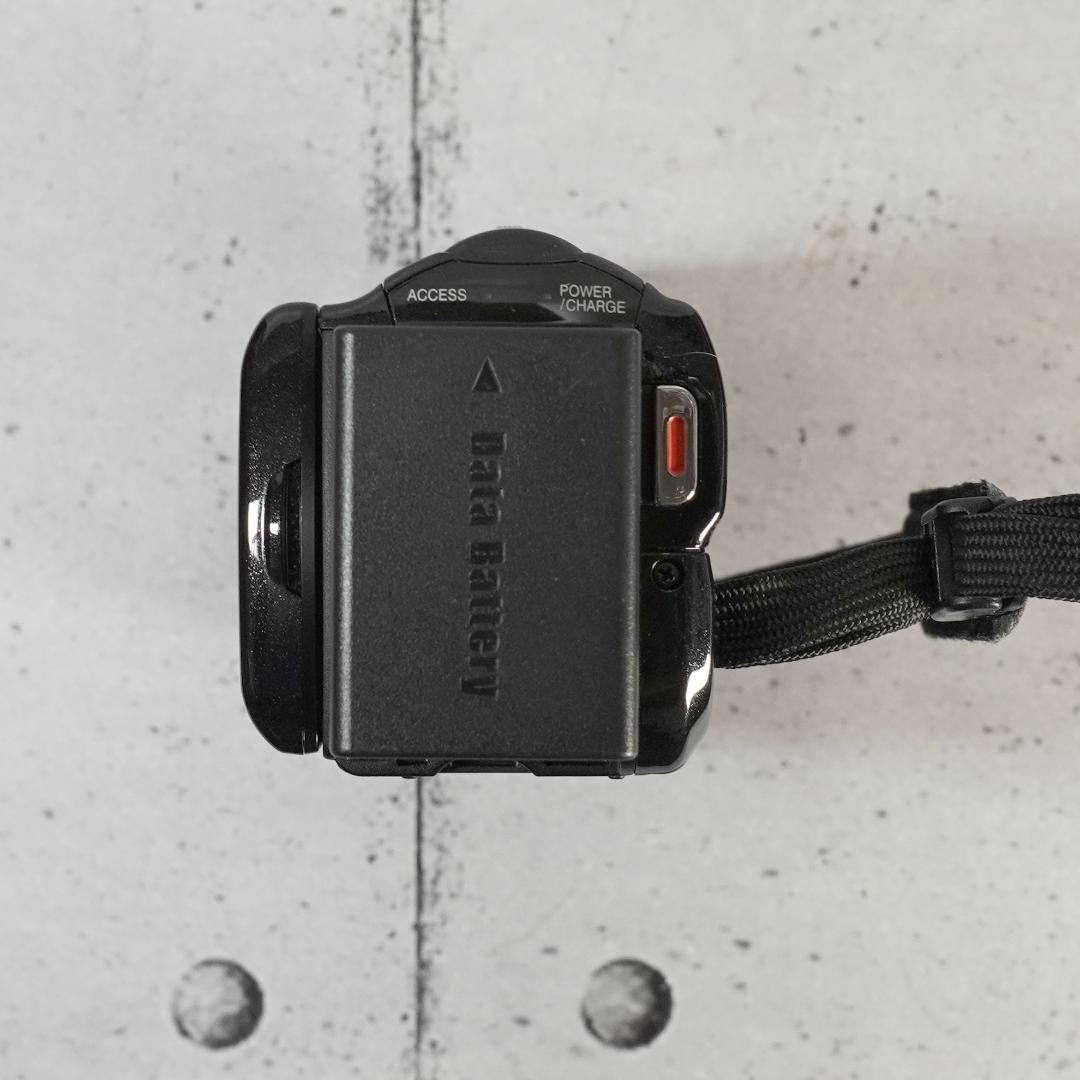 JVC ビデオカメラ Everio GZ-E745 ブラック