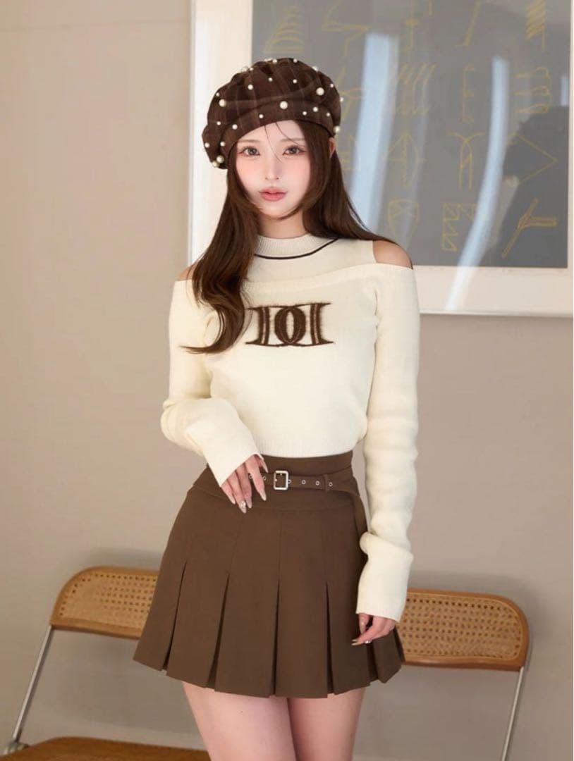 Darich レイヤードライクロゴニットトップス　アイボリー