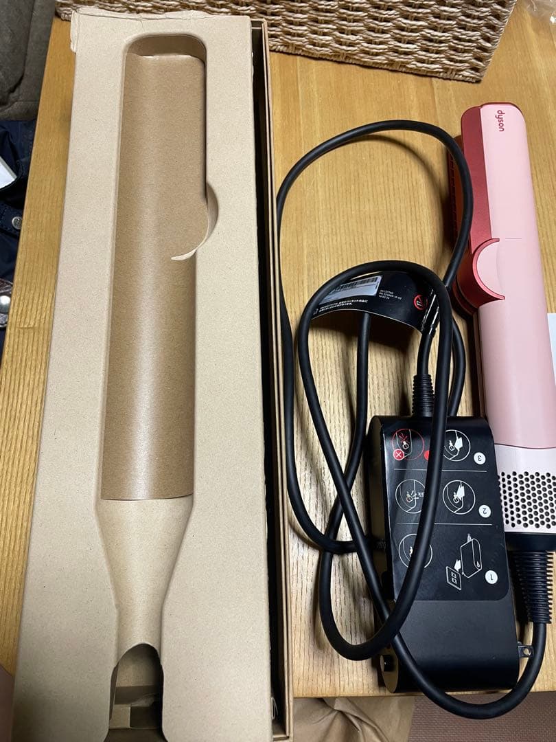 Dyson Airstrait ストレイトナー HT01