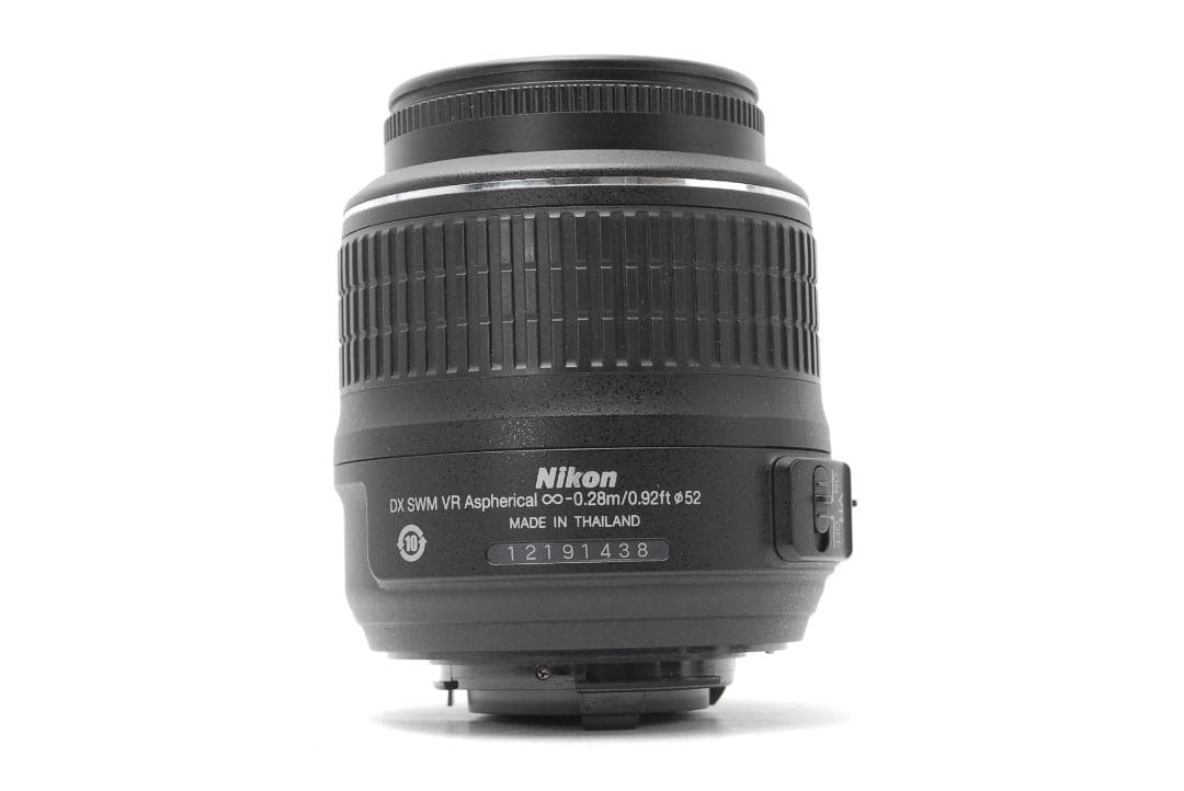 【美品】Nikon D5600 WiFi搭載 タッチパネルで快適撮影 高画質