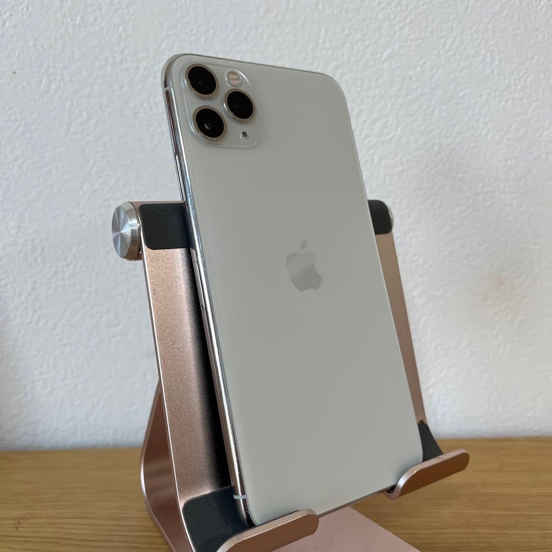バッテリー良好！美品！iPhone11 Pro Max 256GB シルバー