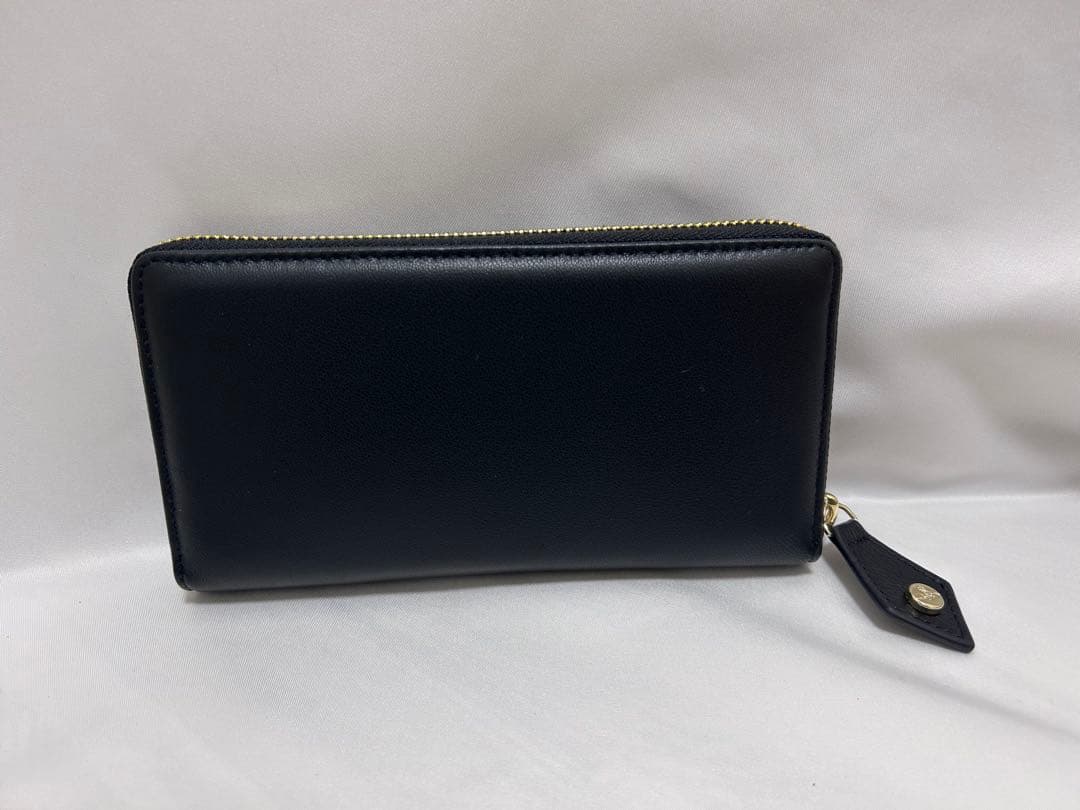 Vivienne Westwoodロゴ長財布　黒