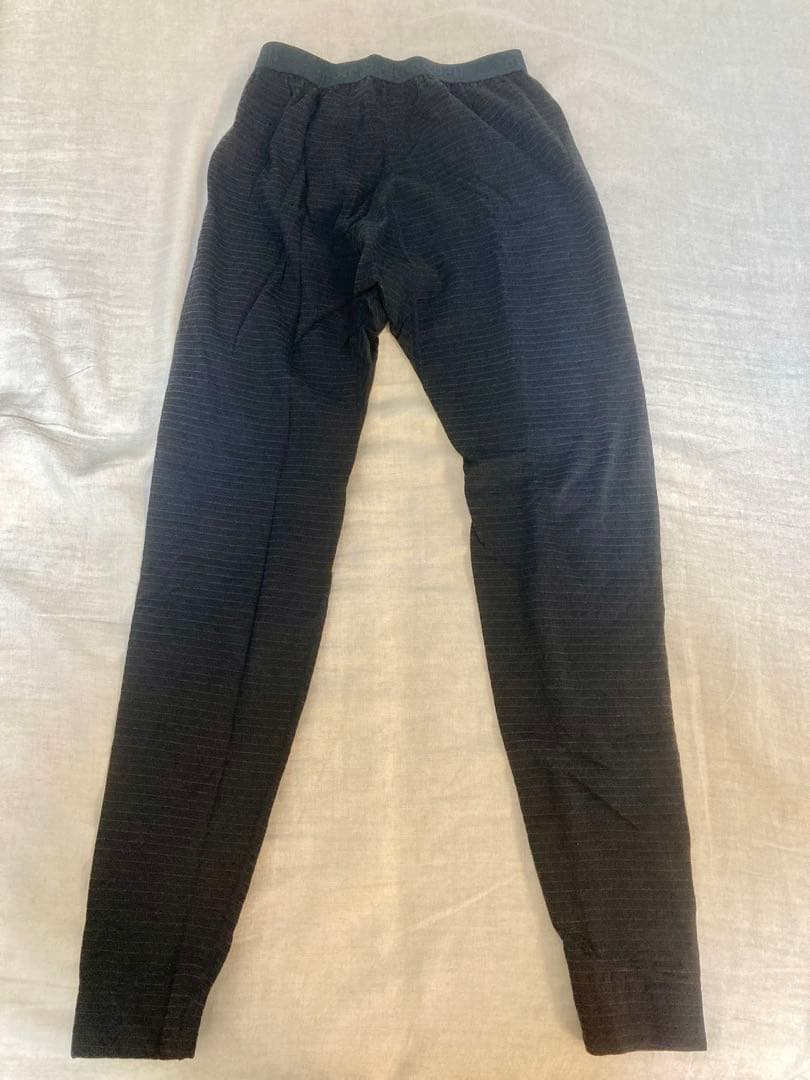 mont-bell スーパーメリノウール EXP ハイネックシャツとタイツ