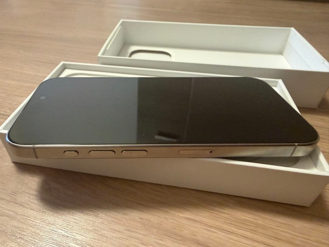 【マツ18】 iphone 15 pro 1TB 付属品付