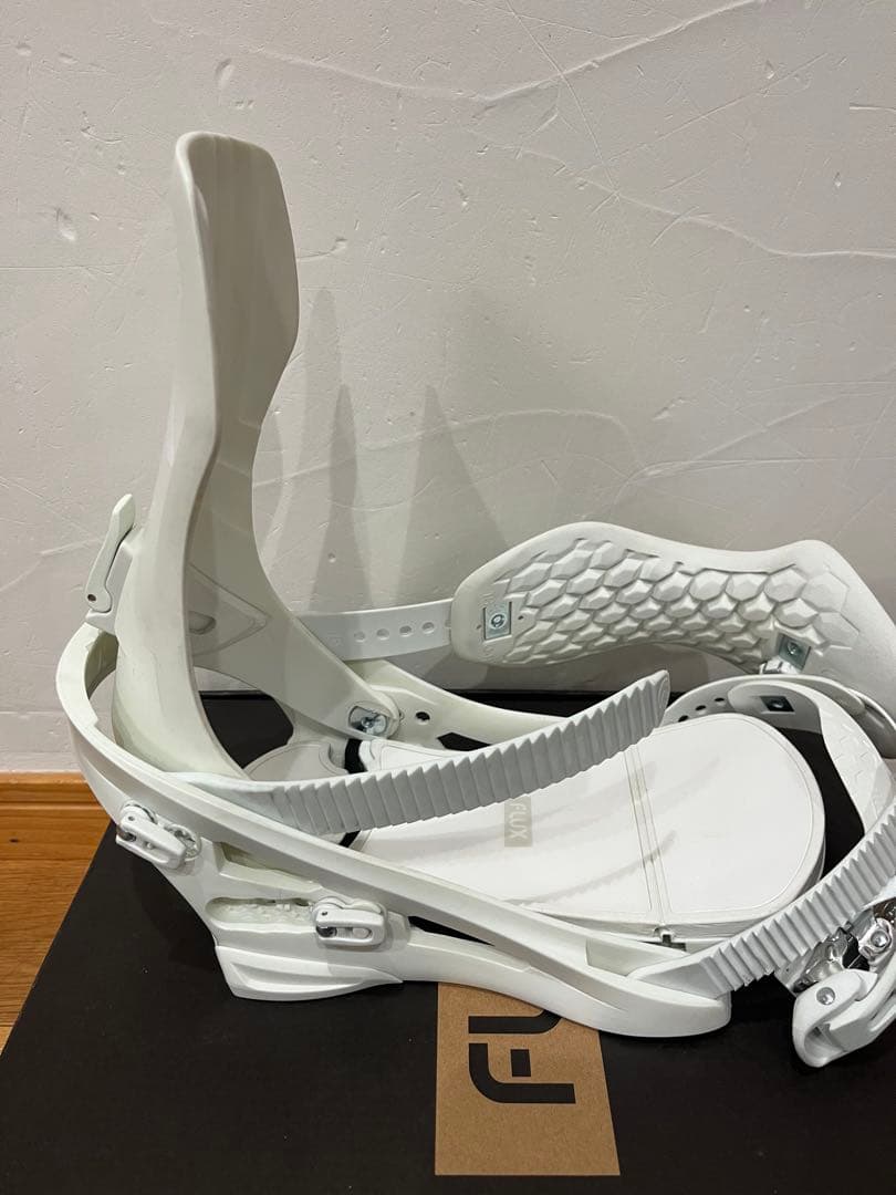 23-24 FLUX XF サイズM スノーボードビンディング