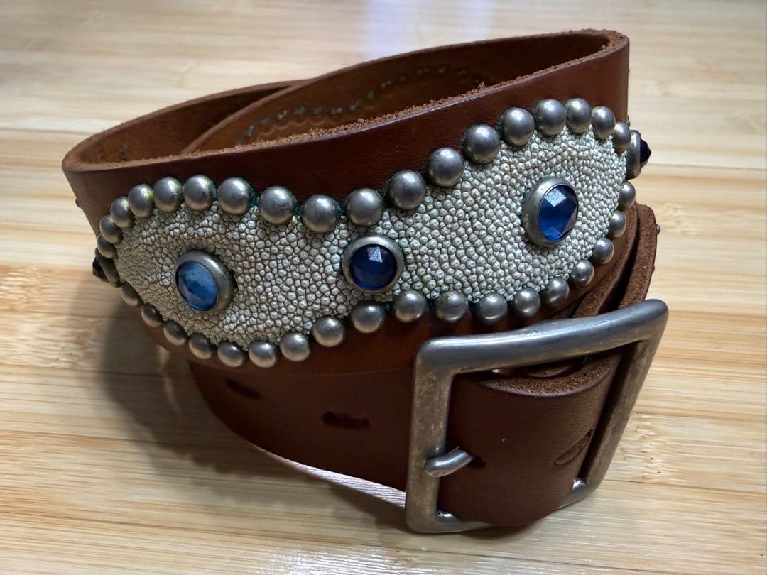 ⭐️HTC⭐️オーバーレイスティングレイベルト⭐️ブラウンレザー⭐️ブルークリア石⭐️32