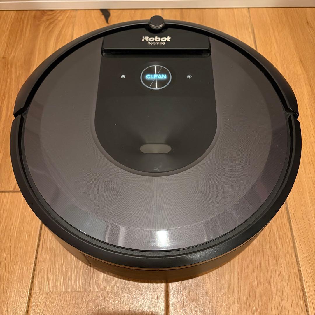 ルンバ i7+ 掃除機