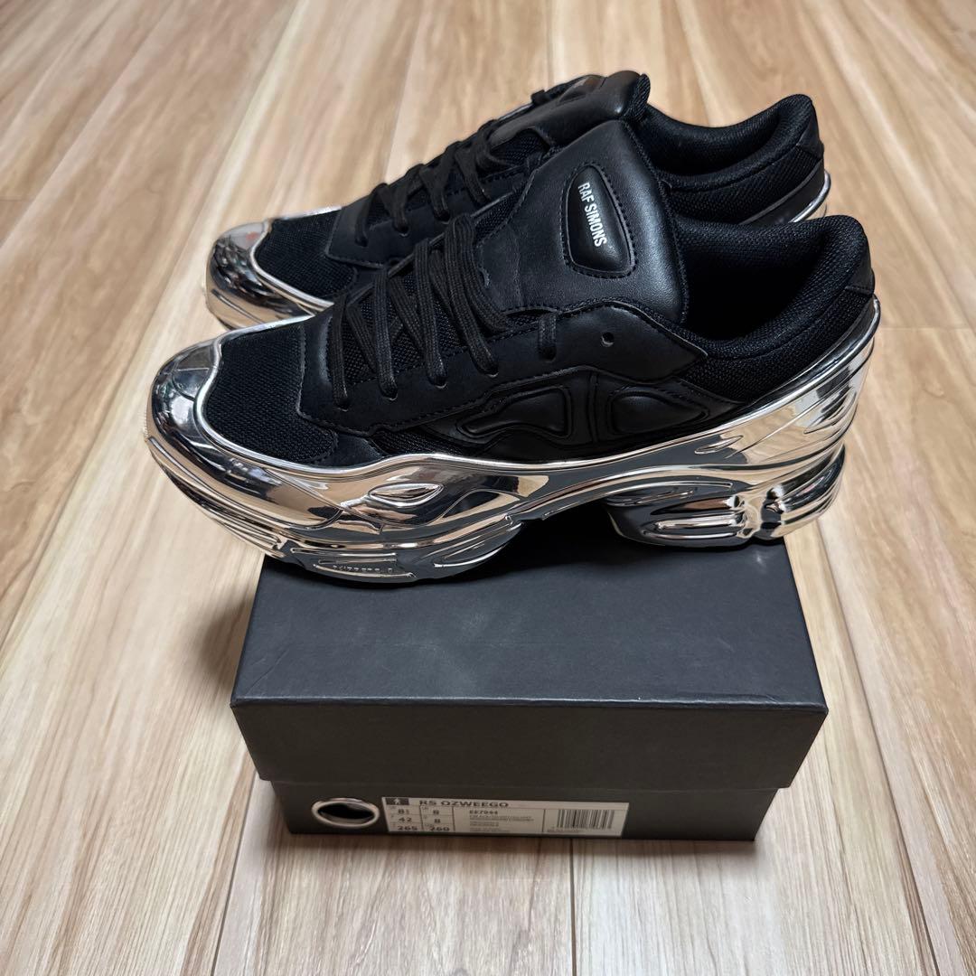 【RAF SIMONS×ADIDAS OZWEEGO】ラフシモンズ スニーカー