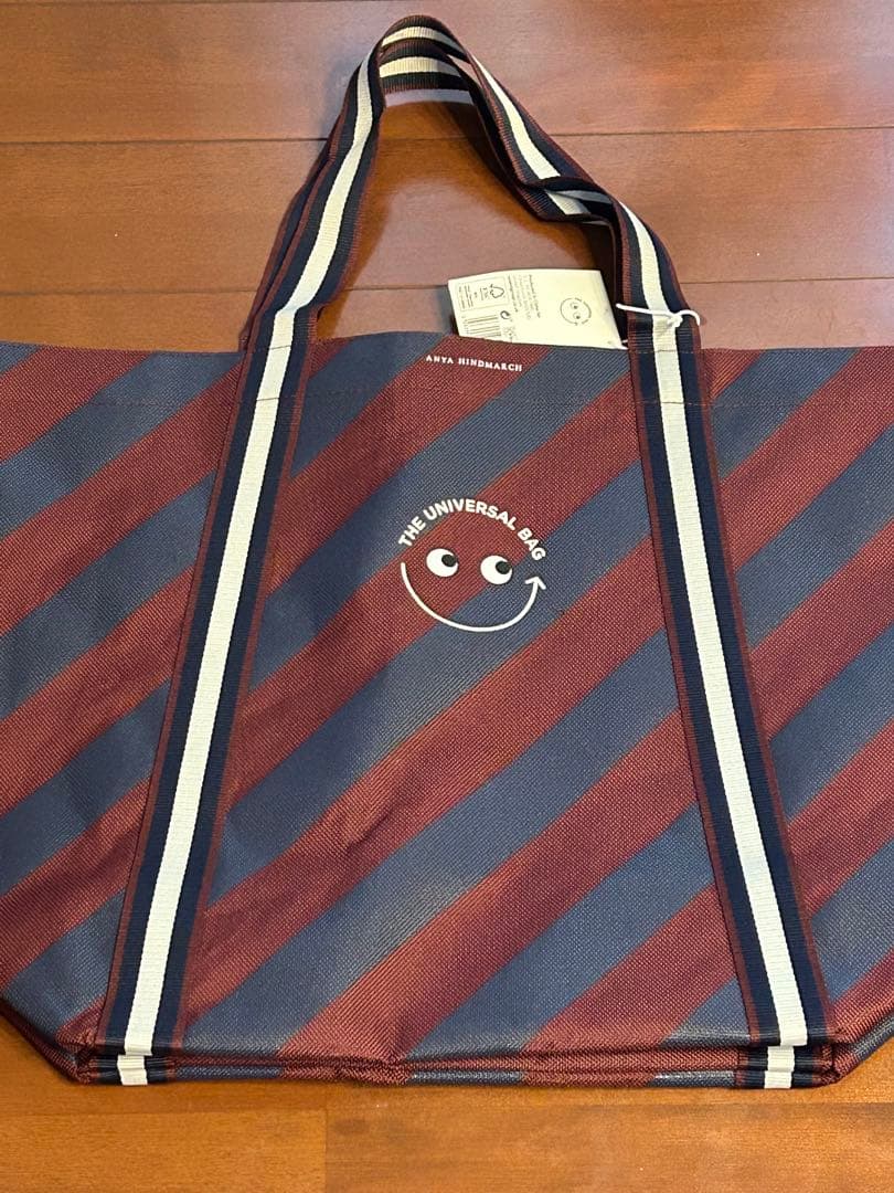 winmom 　Anya Hindmarch アニヤハインドマーチ