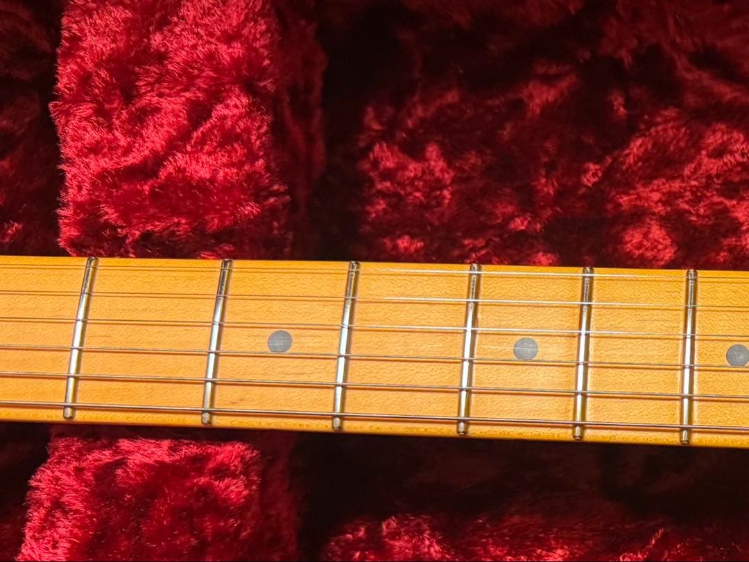 Fender Ultra Luxe Vintage 50s ストラトキャスター