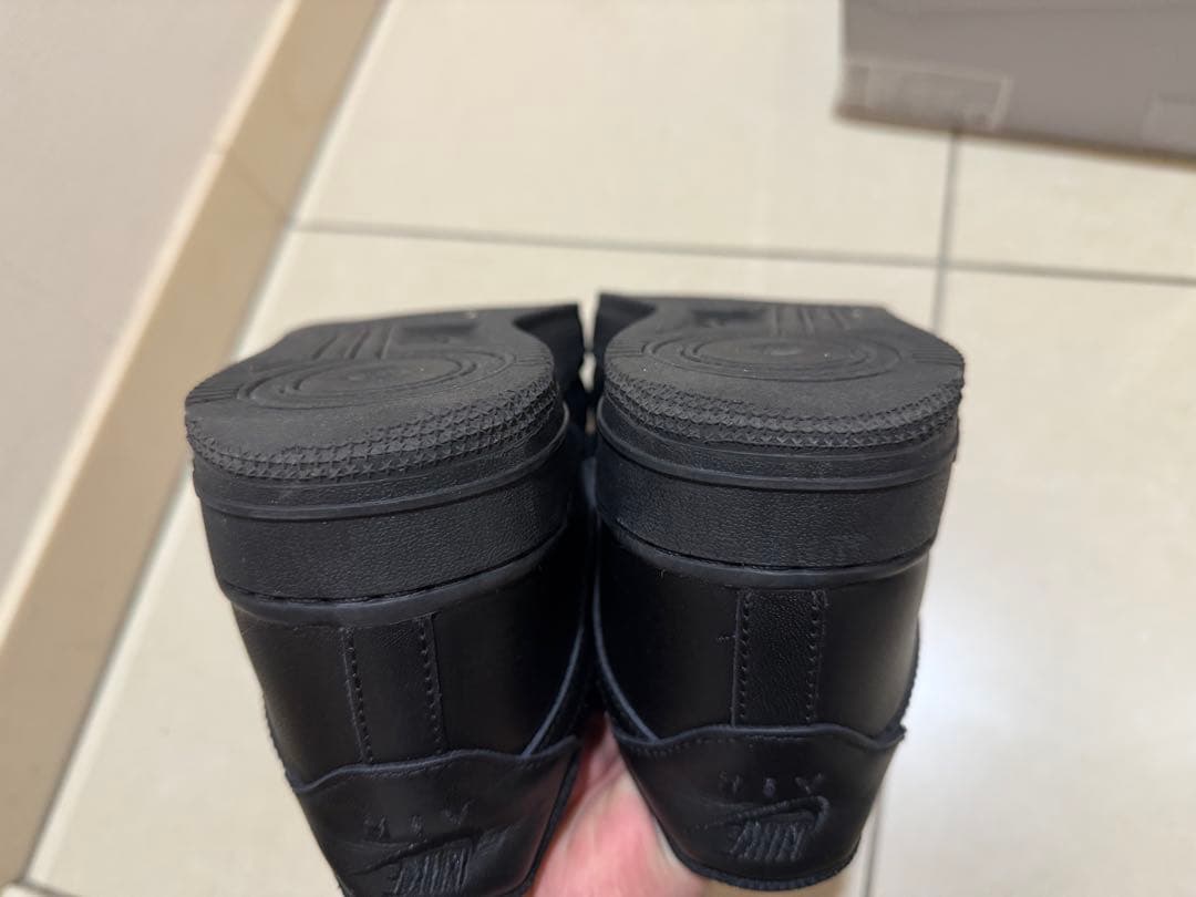 エアフォースワン NIKE Air Force 1 ブラックスニーカー