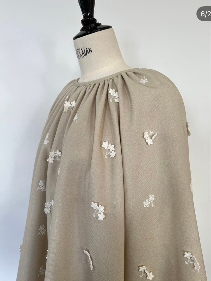 【新品未使用】flutter flower couture tops