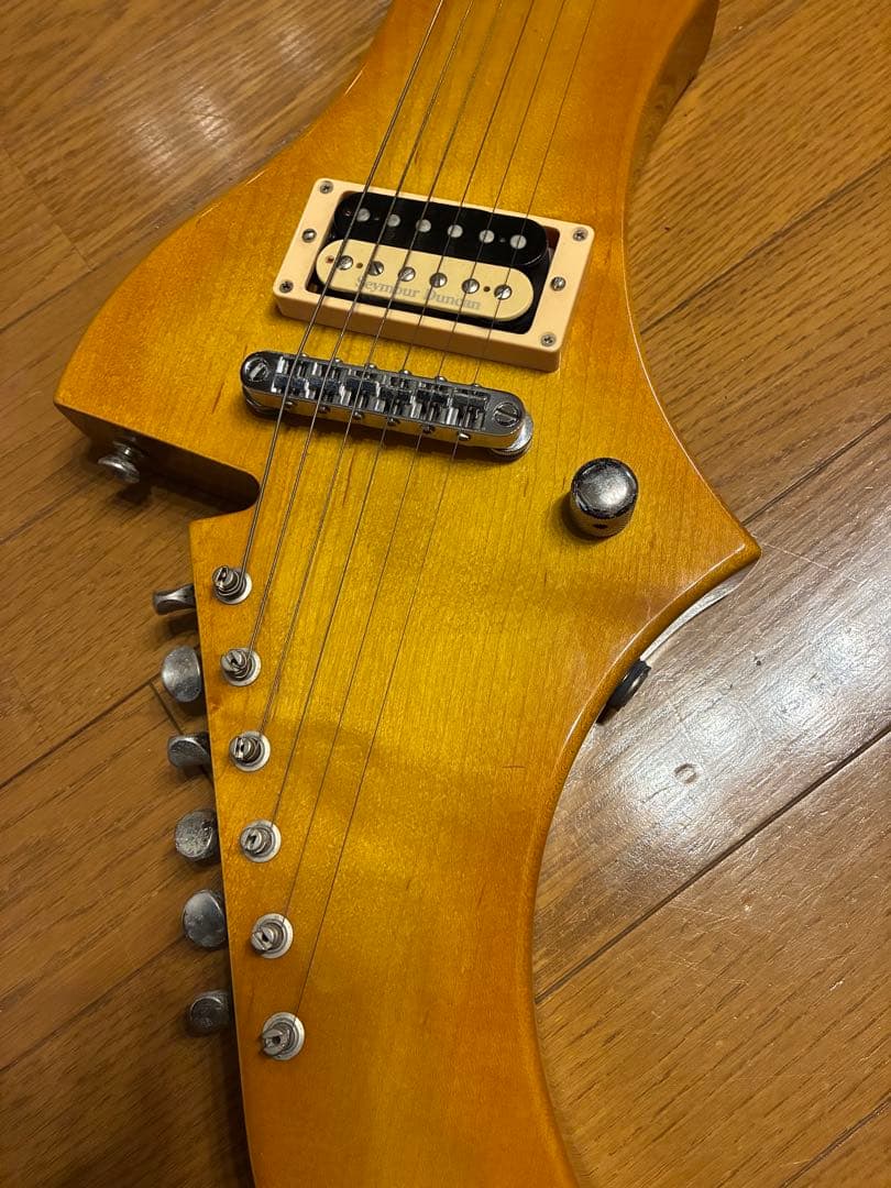 ヘッドレスギター　エレキギター