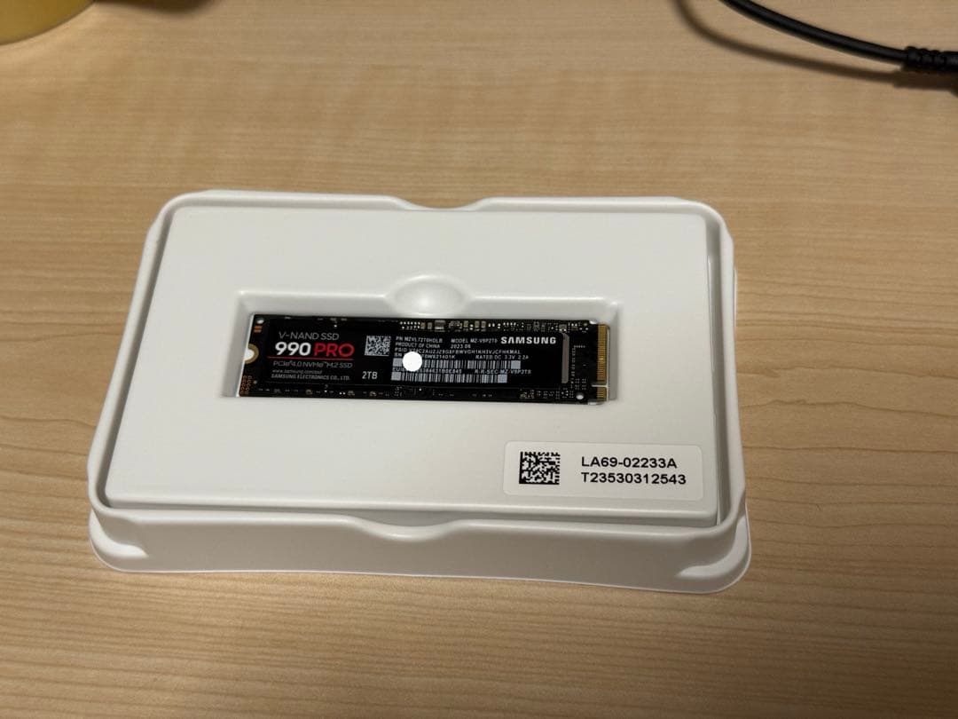 Samsung 990 PRO 2TB M.2 SSD 中古品 低書込・読込