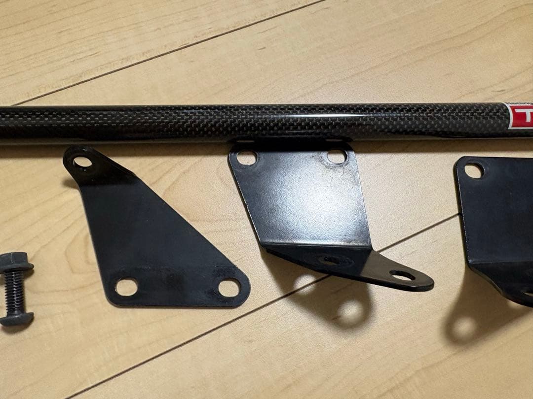 TRD ストラットタワーバー ZN6 ZC6 86 BRZ