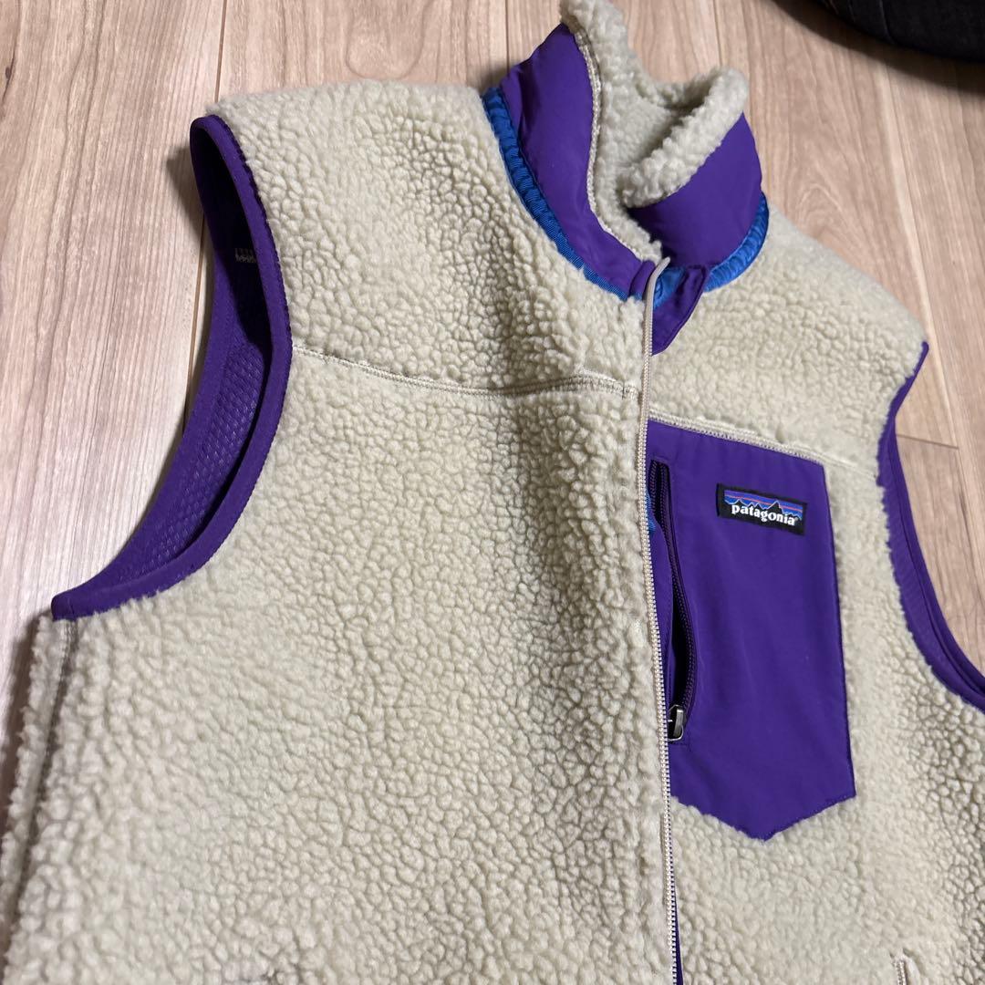 パタゴニア　クラシックレトロxベスト　直営店購入　ベージュ×パープル