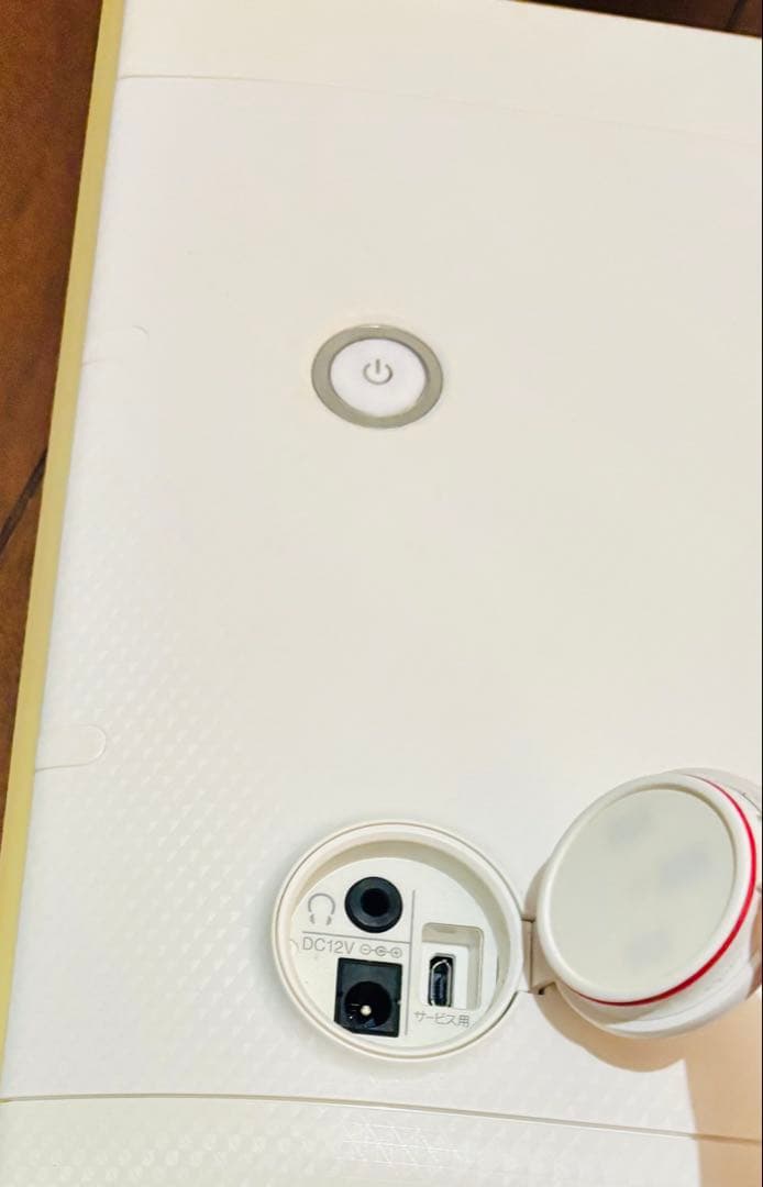 SHARP AQUOSポータブル液晶カラーテレビ2020年製