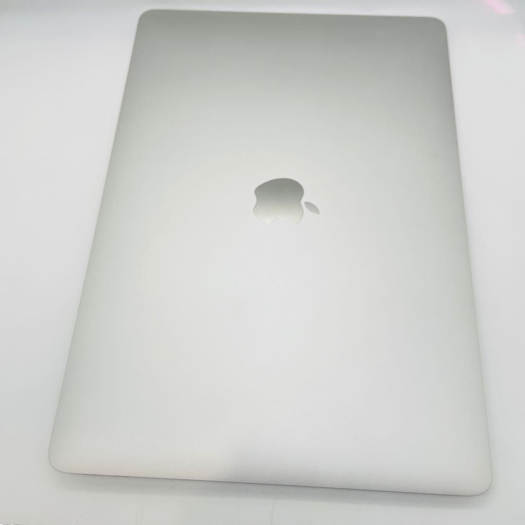 MacBook Air A2179 2020年モデル シルバー 動作OK