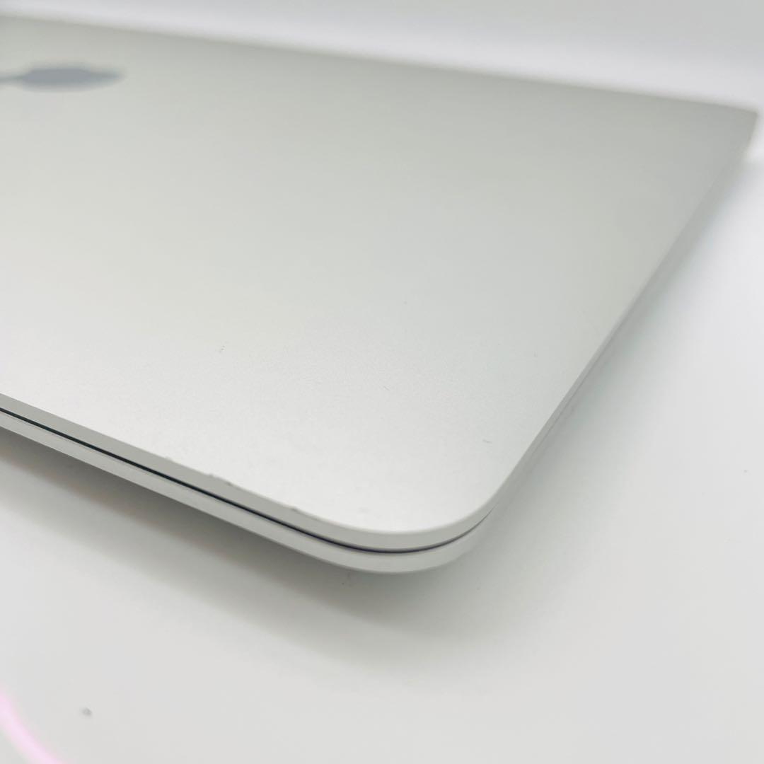 MacBook Air A2179 2020年モデル シルバー 動作OK