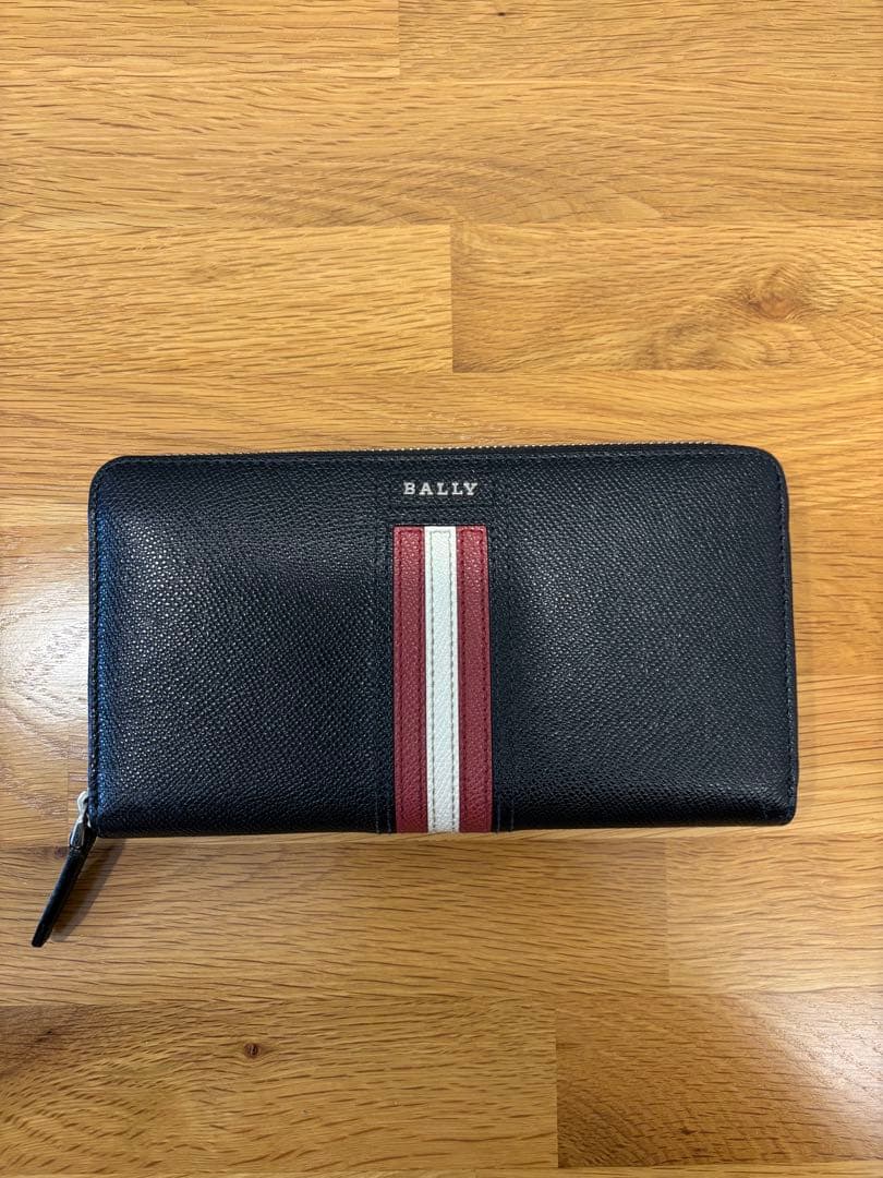 BALLY 長財布 黒 ストライプデザイン