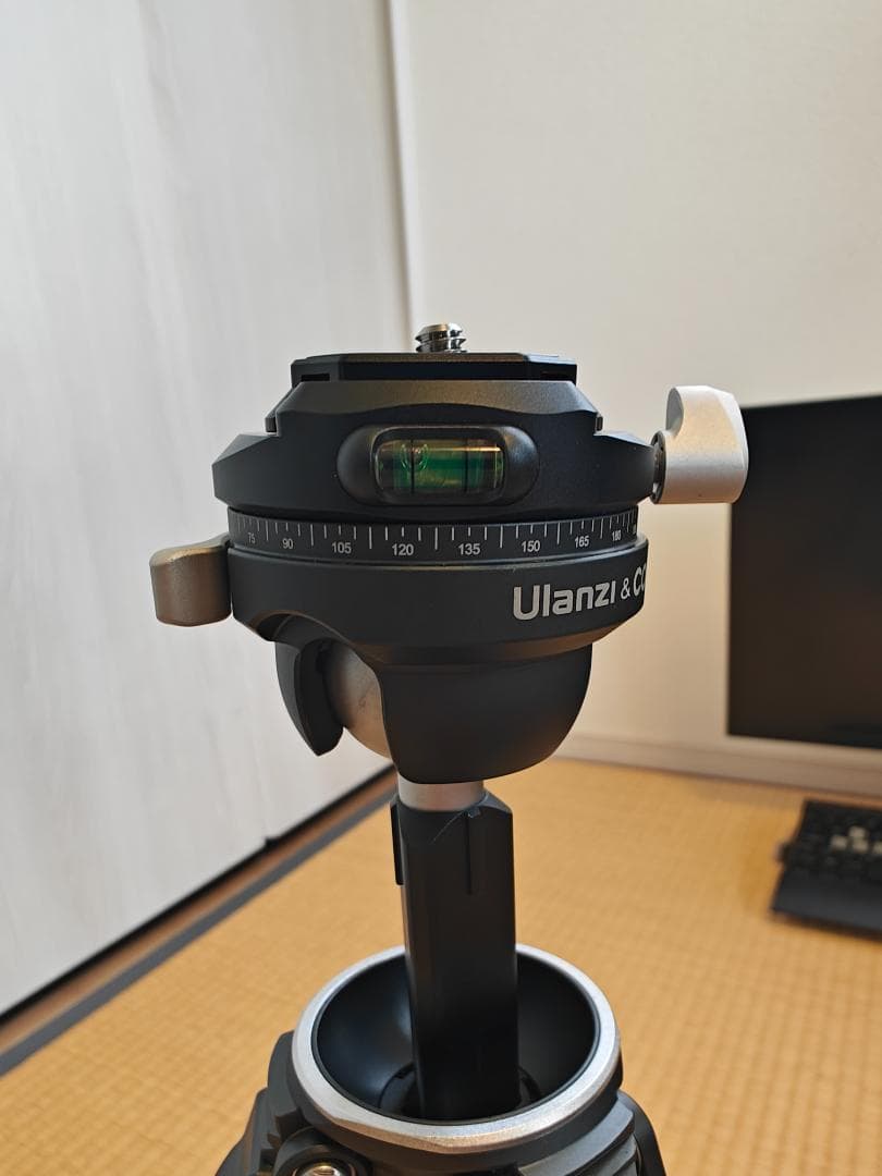 Ulanzi & COMAN Zero F38 カーボンファイバー三脚