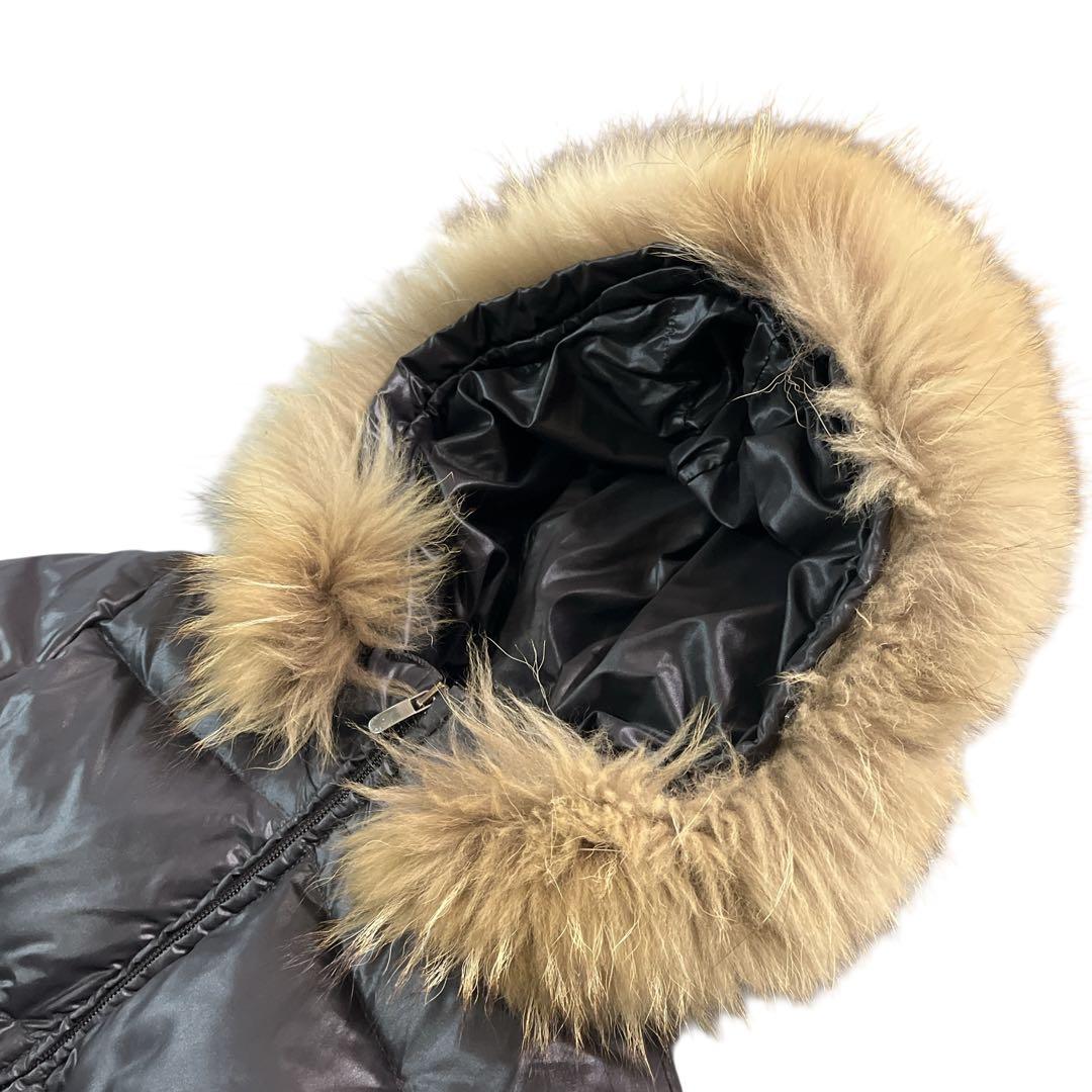 デュベティカ Adhara ダウンジャケット ブラック ラクーンファー Y2K