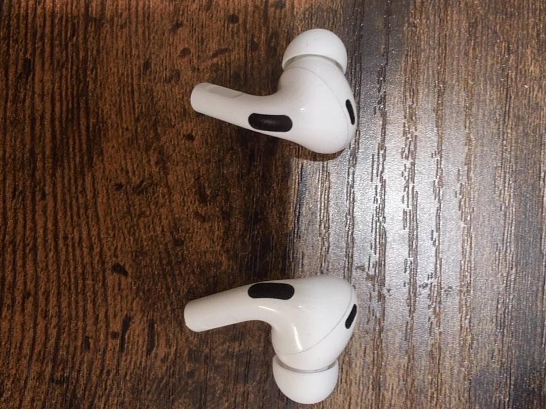 【良品】airpods pro 第2世代 機種変更出品 ワンオーナー品 付属品〇