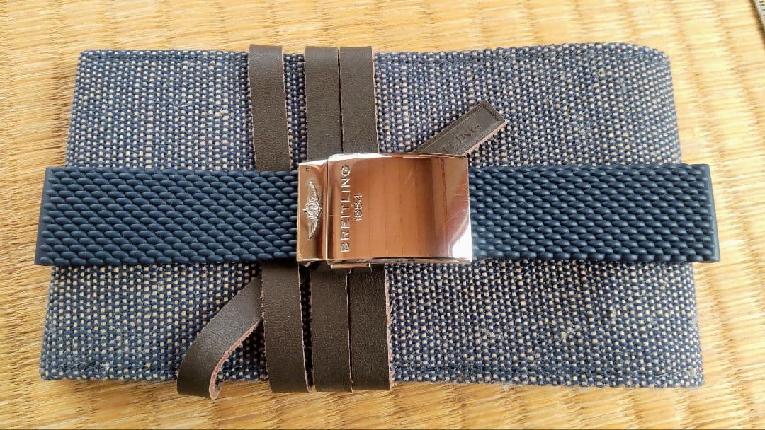 BREITLING ネイビーラバーベルト　バックル