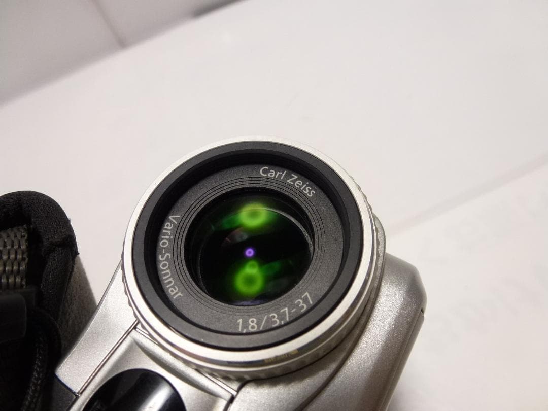 動作品Mini DV　ソニー　デジタルビデオカメラ　SONY DCR-PC101